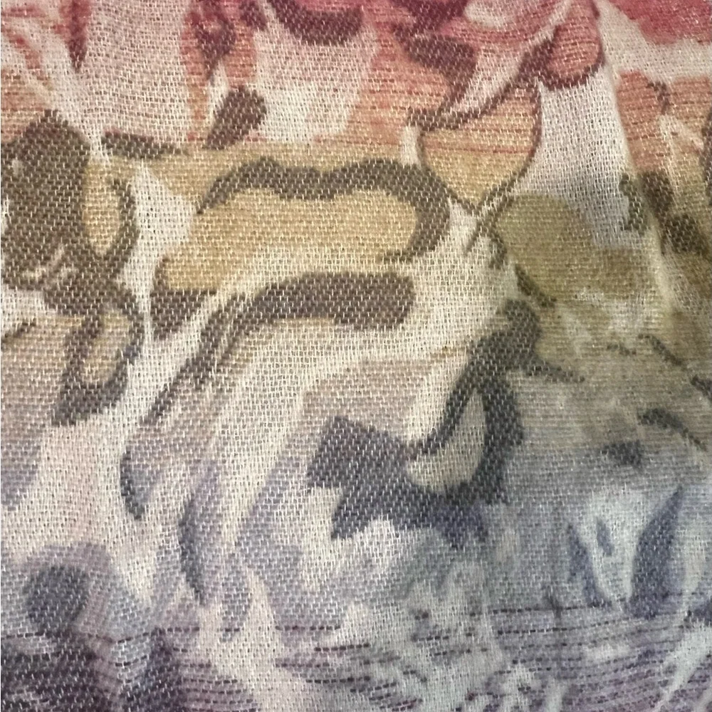Steve Madden Berry Rose Floral Shawl Scarf NWT 78” x 21” #1704-A
